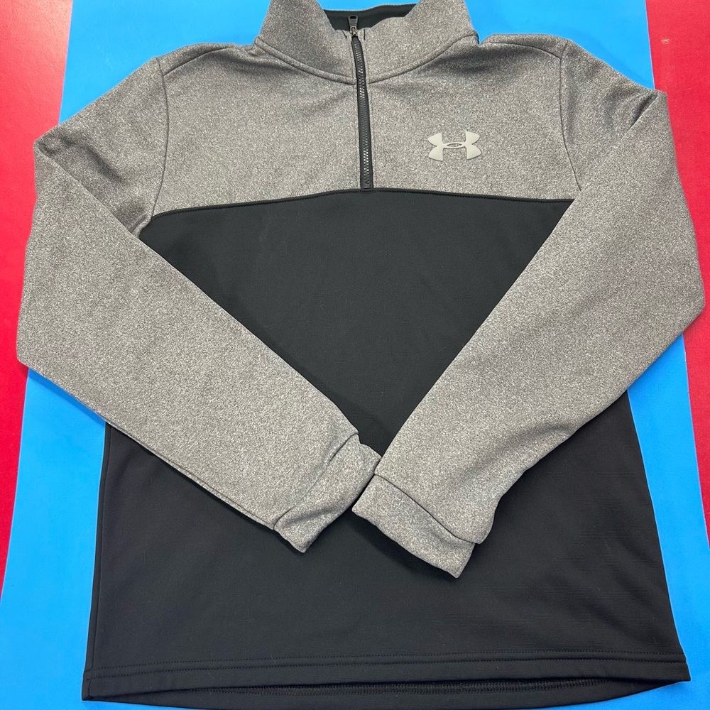 Youth XL Under Armour 1/4 zip pullover.